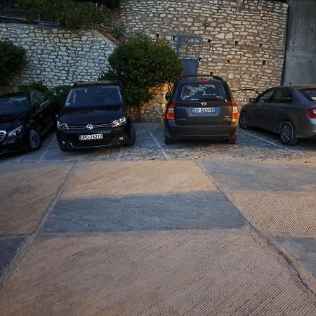 Apartments Vila Emiliano Борш Екстериор снимка